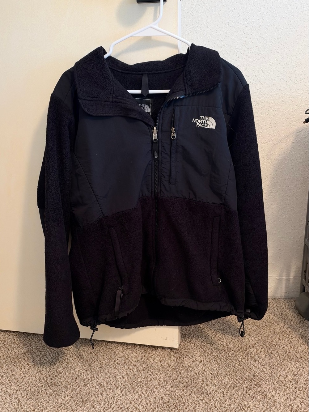 The North Face Women's Black Full-Zip Fleece Jacket